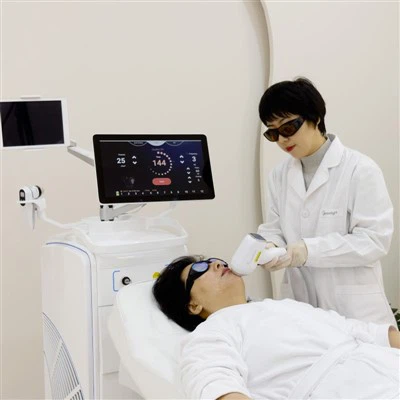 Μόνιμη Αποτρίχωση με Laser